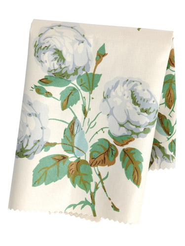 { Colefax and Fowler's boxwood fabric }